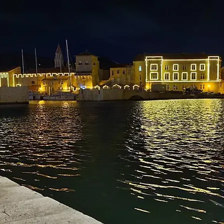 Penthouse Marcelina In * Трогир