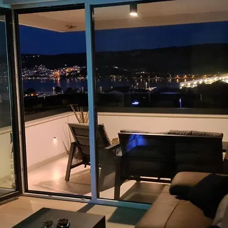 Penthouse Marcelina In *