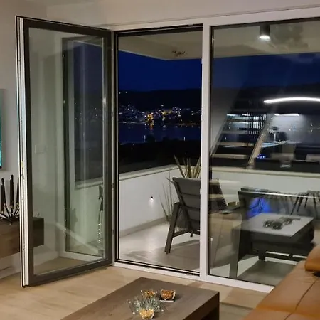 Penthouse Marcelina In Апартаменты *