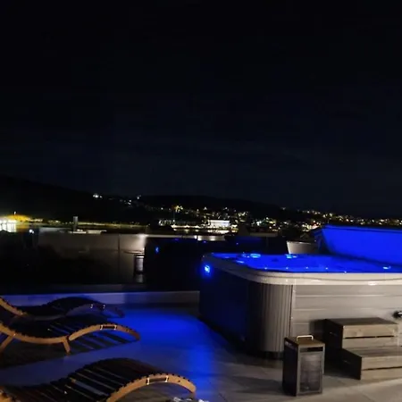 Апартаменты Penthouse Marcelina In *