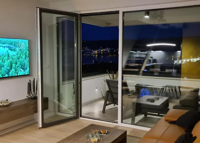 Penthouse Marcelina In Apartman *