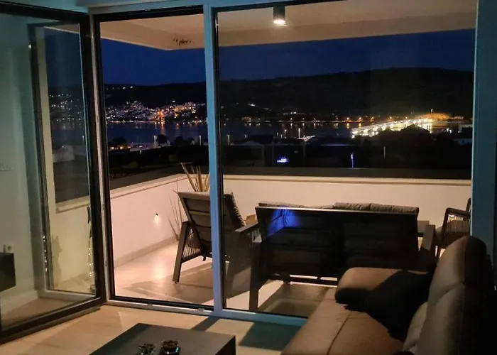 Penthouse Marcelina In *