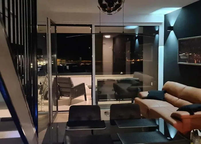 Penthouse Marcelina In * Trogir