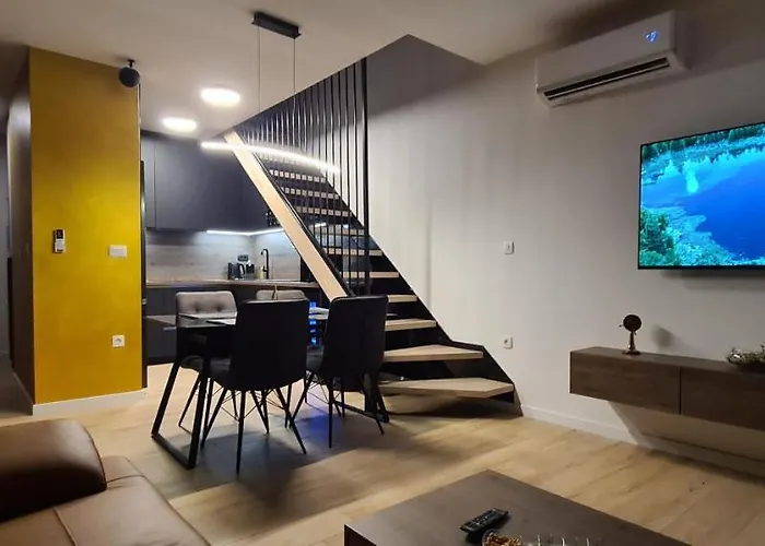 Penthouse Marcelina In *